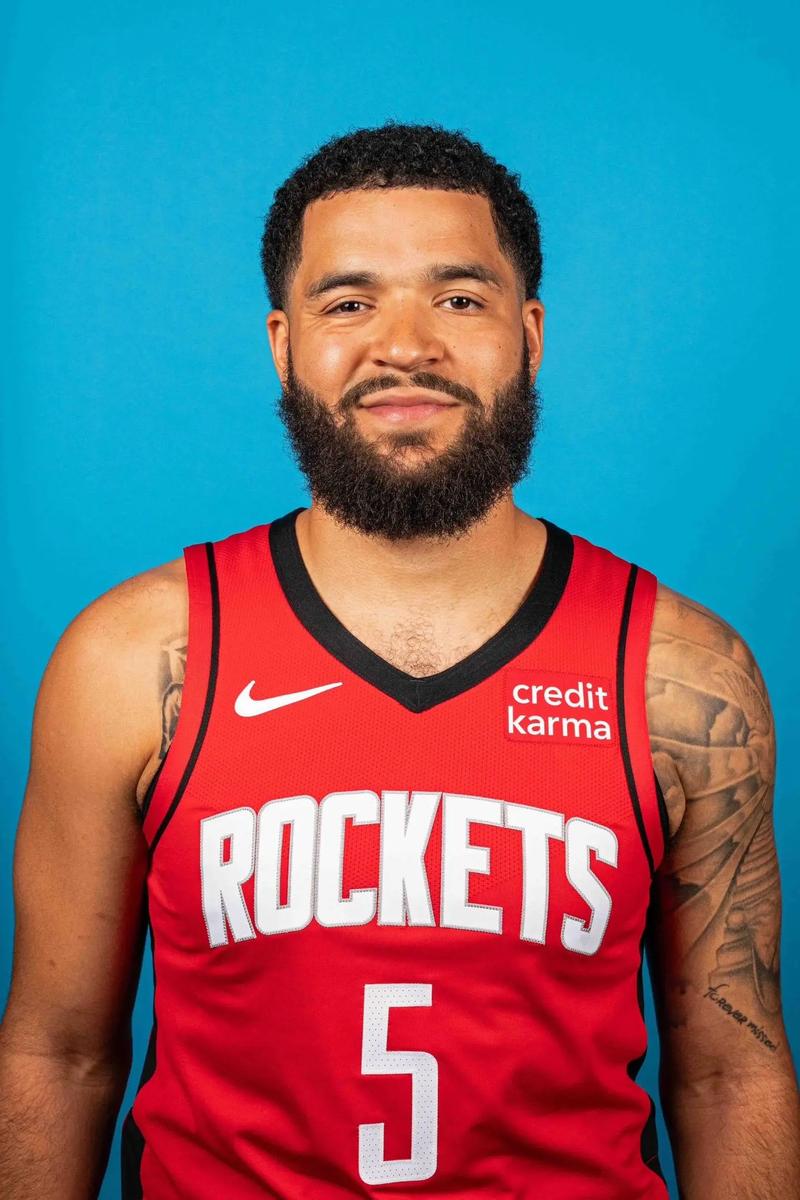 哀悼，切尔西功勋后卫马文-欣顿去世，享年85岁（切尔西名宿后卫马文-欣顿离世，享年85岁）