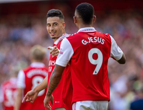 世体：特尔施特根还未参加球队合练，预计12月或1月初复出（世体：特尔施特根尚未随队合练，预计将于12月或明年1月初复出）