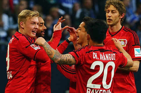 施洛特贝克：当灯光亮起、多特的主场沸腾时，我们很难被击败（施洛特贝克：灯光点亮、主场沸腾之时，多特几乎不可战胜）