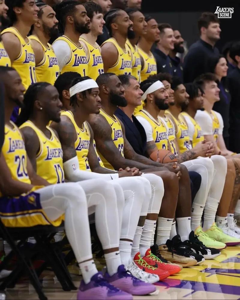 电讯报：阿森纳青训引援策略升级，目标转向全球范围内的天才（电讯报：阿森纳升级青训引援布局，全球搜罗天赋新星）