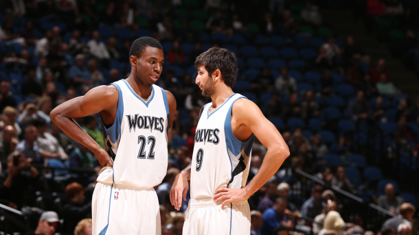 欧联前瞻：34岁沙奇里领衔巴塞尔出战，维拉剑指八连胜（欧联展望：34岁沙奇里率巴塞尔出征，阿斯顿维拉冲击八连胜）