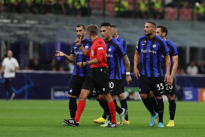 下轮西甲联赛，皇马一线队后卫仅有吕迪格&阿森西奥可以使用（皇马下轮西甲后防告急：一线队仅吕迪格与阿森西奥可用）