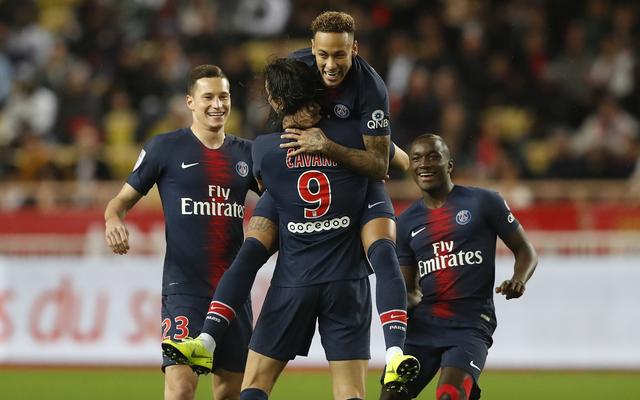 防守端的对抗太硬核了（防守端对抗强度爆表）